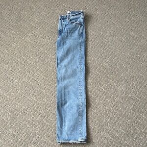 Abercrombie 90s Relaxed High Rise Jean